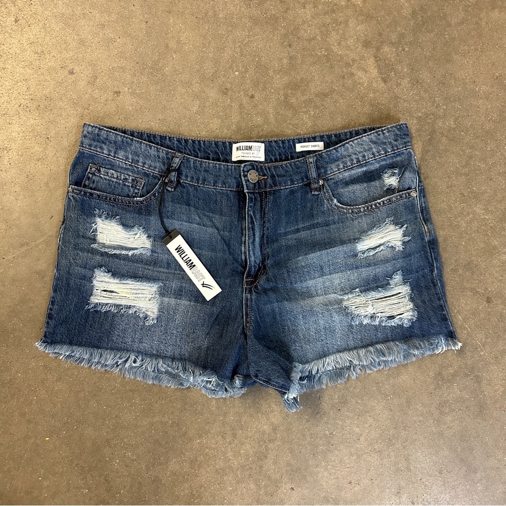 NWT William Rast Demim Jean Shorts Juniors 32 Distressed Perfect Shorts